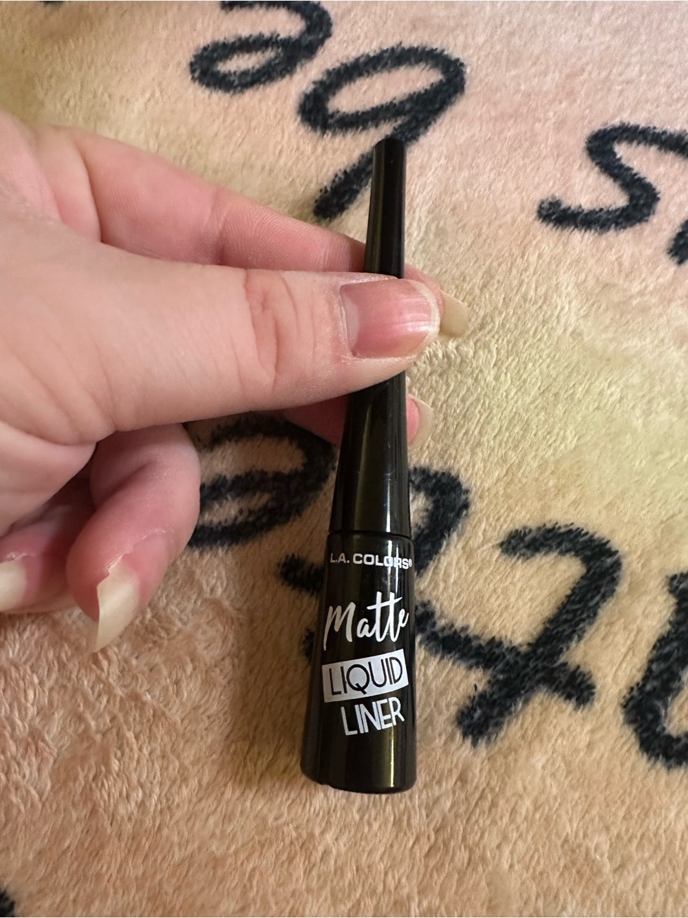 L.A. Colors Matte Liquid Liner — Black